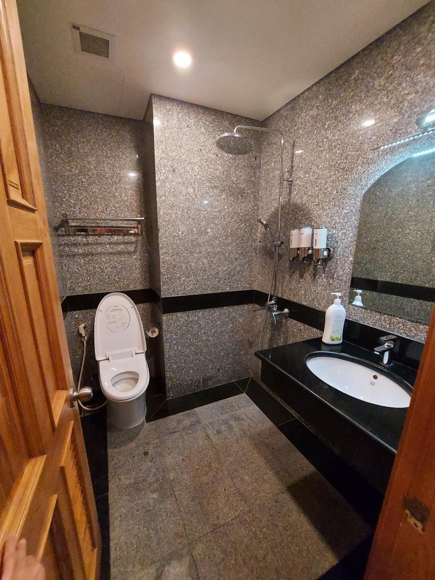 Twins Hotel Bandar Ho Chi Minh Luaran gambar