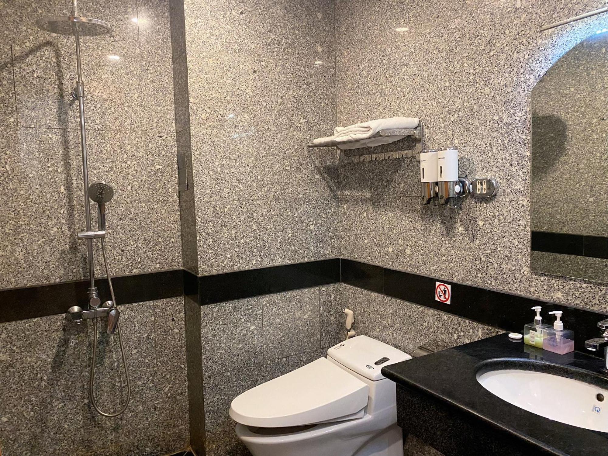 Twins Hotel Bandar Ho Chi Minh Luaran gambar